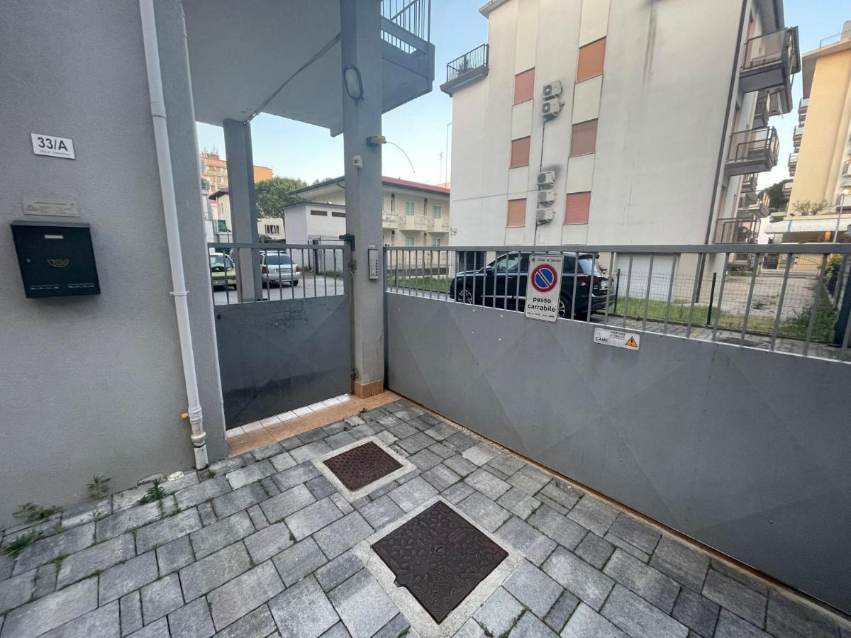 Appartamento Mazzini Jesolo Eksteriør billede
